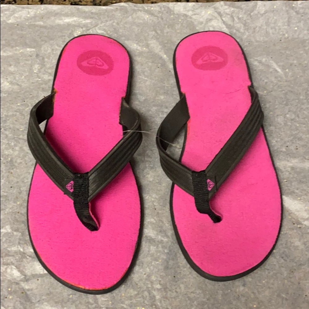 Brand New Roxby flip flops